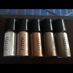 M.A.C. Pigments Set of 5