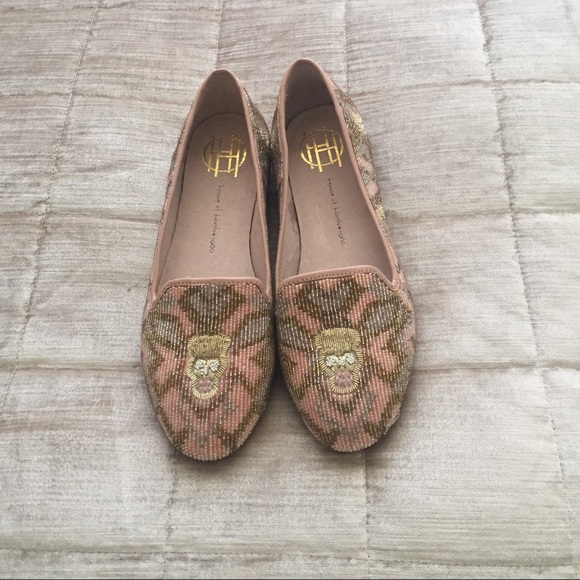 House of Harlow 1960 Zenith beaded flat