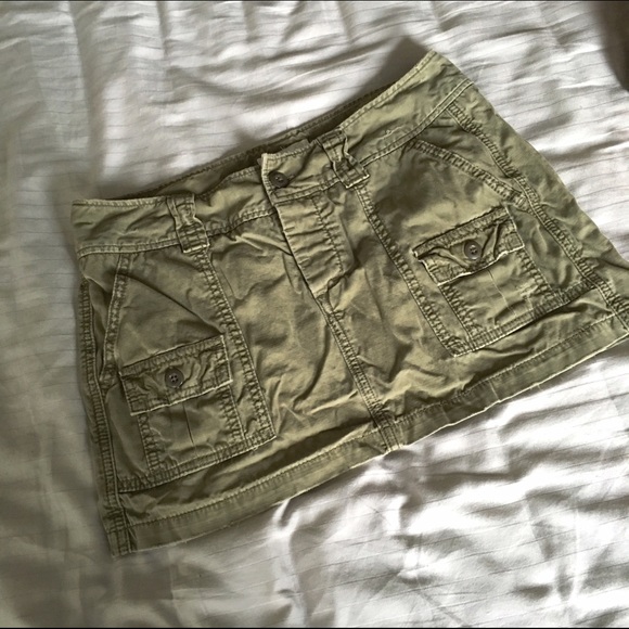 Cargo mini skirt