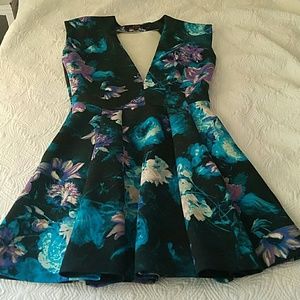 Guess dress