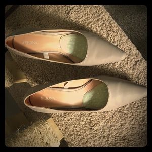 Merona ALAINA Beige Leather Mini Pumps