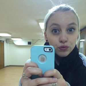 Meet your Posher, Molly