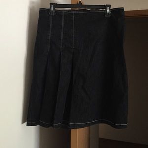 Cute denim pleated skirt Sz 12