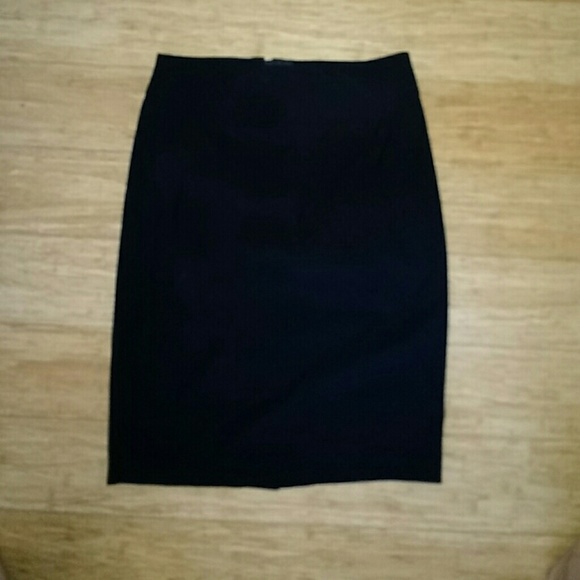 Black pencil skirt