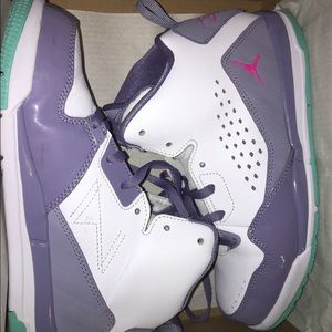 Size 3Y Jordan SC-3 GP