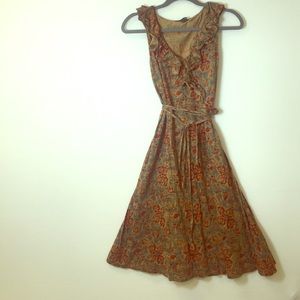 Cute and stylish dress!