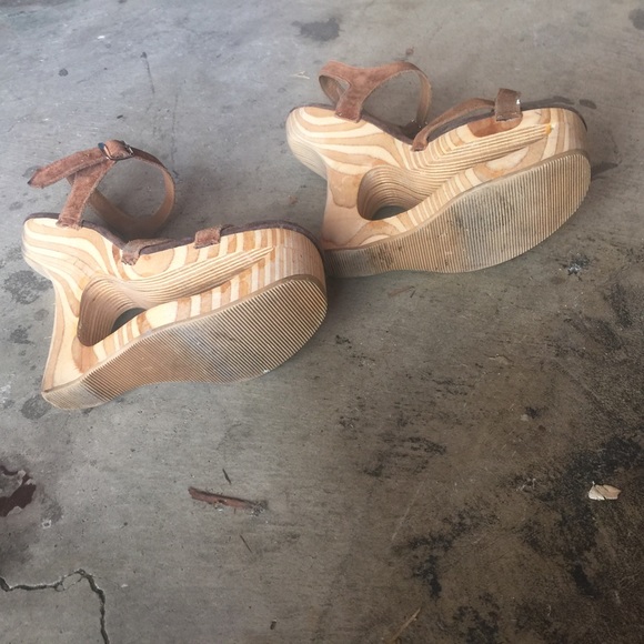 Funky wood platforms ❤️ - Picture 4 of 4