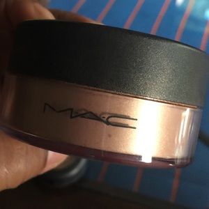 MAC Golden Bronze Powder