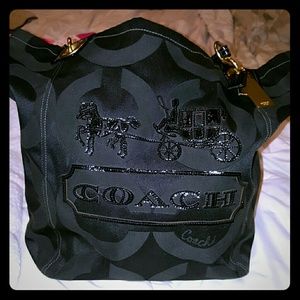 HOLD!! SANDEE!!!  A HUGE COACH TOTE 100% AUTHENTIC