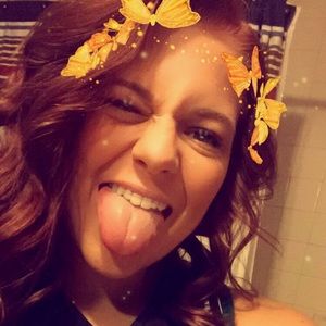 Meet your Posher, Mackenzie