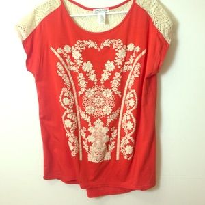 Colorful orange and creme top!