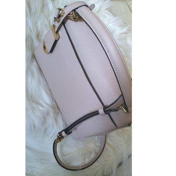 Michael Kors Crossbody Bag - Picture 2 of 4