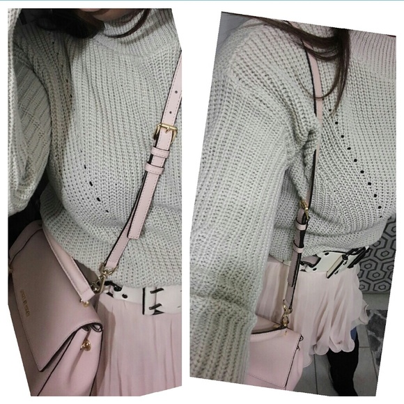 Michael Kors Crossbody Bag - Picture 4 of 4