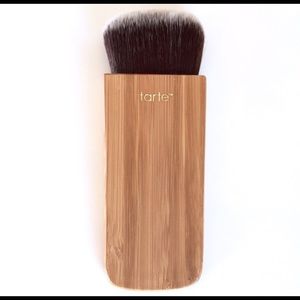 Tarte brush