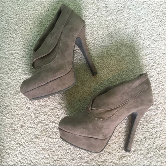 Mossimo Supply Co. Shoes - Mossimo Suede Booties