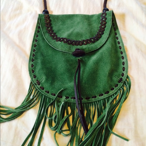 Is A Green Purse Lucky