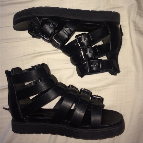 flatform gladiator sandals