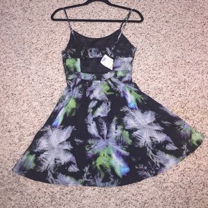 ✨NEW✨American Eagle tye-dye dress!