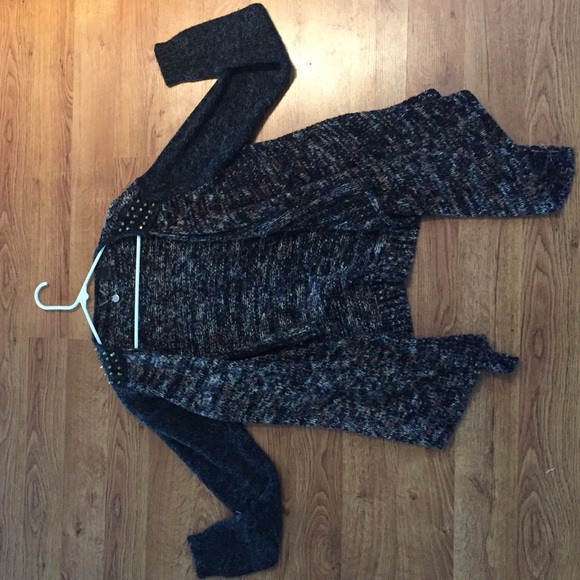 BKE Boutique sweater with studs on shoulders