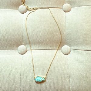 Kendra Scott necklace