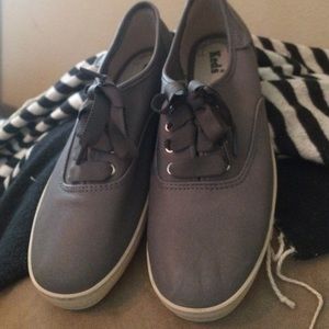 Keds new Grey leather size 7.5