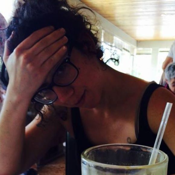 Meet your Posher, Christina - Picture 1 of 1