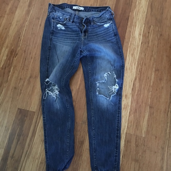 Hollister boyfriend jeans
