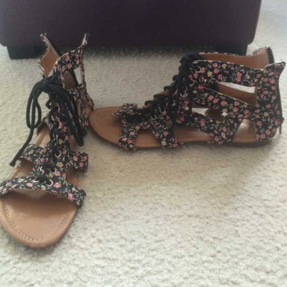 Boho gladiator sandals - Picture 2 of 2