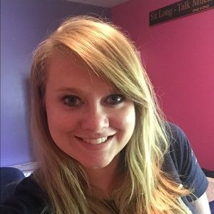 Meet your Posher, Melissa