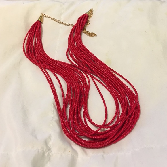 Women's necklace