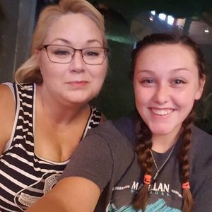 Meet your Posher, Alisha