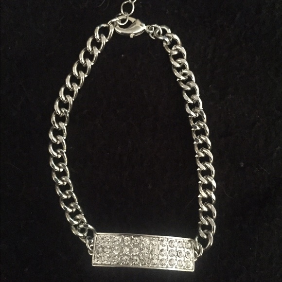 Set of 3 Bracelets - Picture 3 of 4