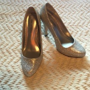 🌸Sparkly high heel🌸