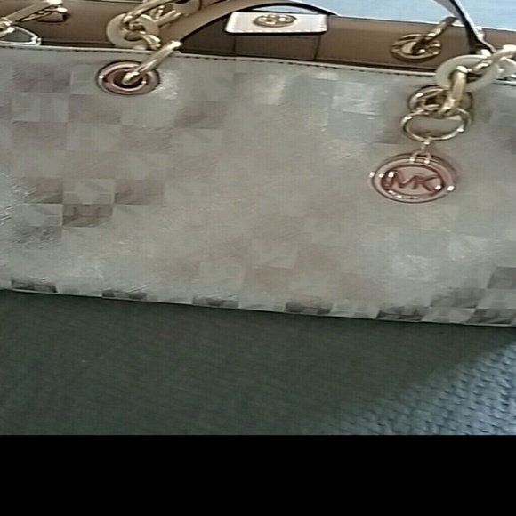 Brand new ! Micheal Kors bag - Picture 2 of 4