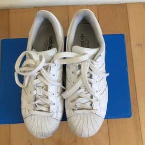 Adidas Superstar