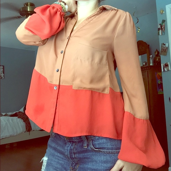 Two-toned long sleeved blouse