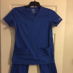 🎉Cherokee SCUB Set🎉 REDUCED PETITE BOTTOMS