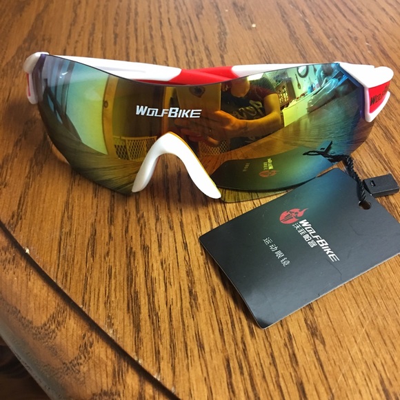 WolfBike Sun Glasses Tags still on them