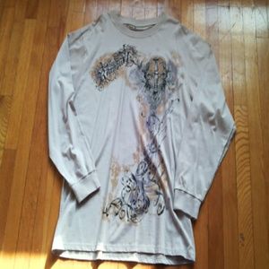 Long sleeve graphic tee