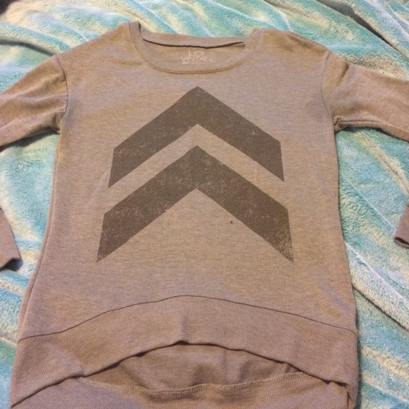 Sweatshirt