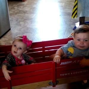 Meet your Posher, Sharon