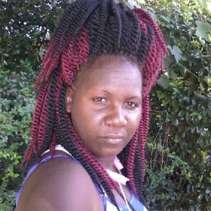 Meet your Posher, Karrie