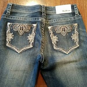 🌻NWOT 🌻Grace LA jeans