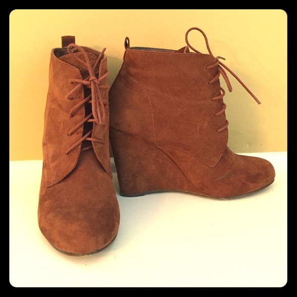 Brown/cognac F21 booties