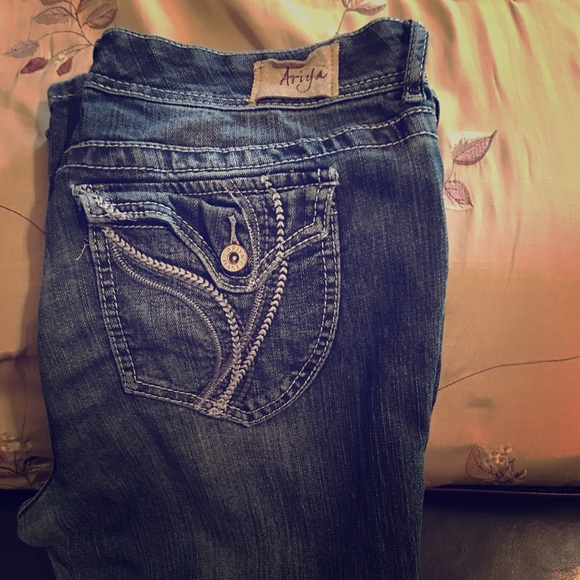 Distressed Jeans