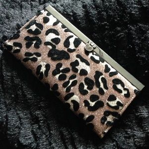 Leopard print shiny velvet wallet