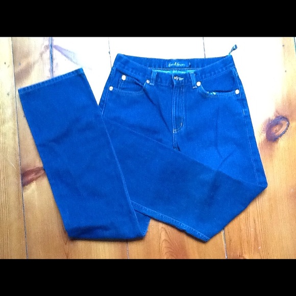 Earl Jeans as favored by Friends stars! - Picture 1 of 4