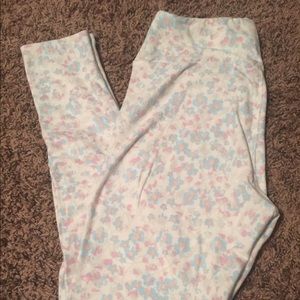 LuLaRoe OS leggings