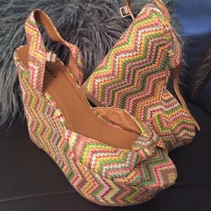 Wedges multi color