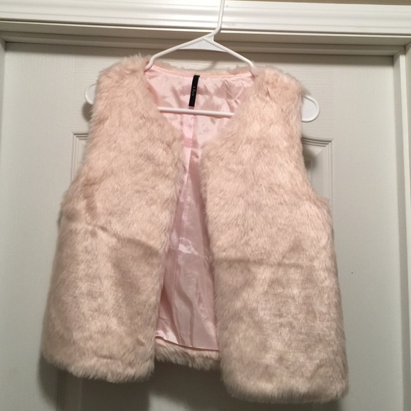 Light pink faux fur vest